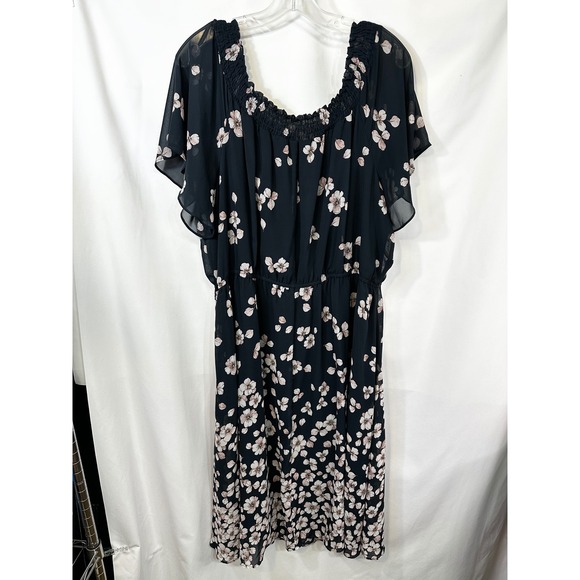 Sandra Darren Plus Size 20W Dress Navy Floral Short Sleeve Smocked Midi 1284 - Picture 6 of 14
